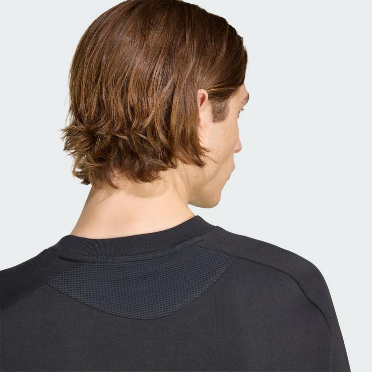 adidas adidas Deutschland Tiro Travel Crew Sweatshirt. Hoodie Herren - Black - 2 | SportScheck