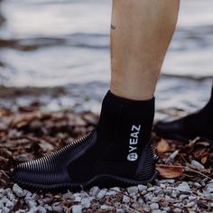 Rückansicht von YEAZ NEOBOOTS Neoprenschuhe Eclipse Black