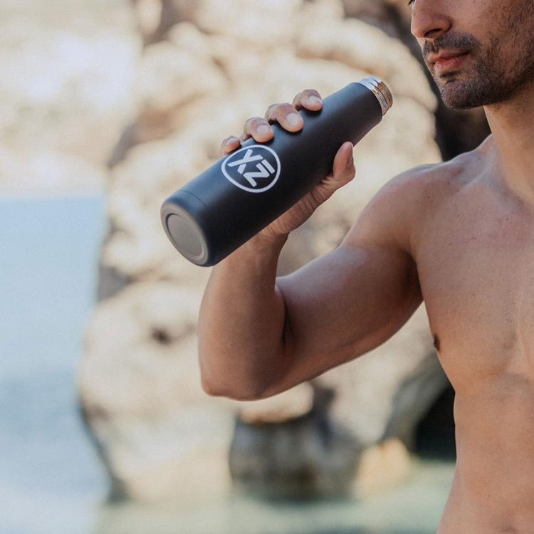 YEAZ YEAZ INTENSE Isolierflasche - Powder Black - 0 | SportScheck