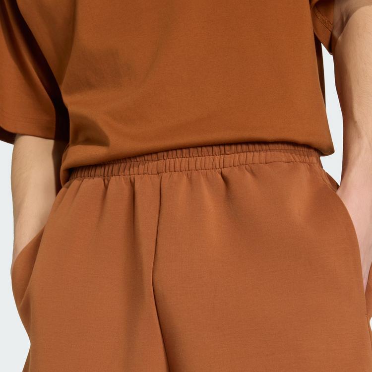 adidas adidas SOFT LUX SHORTS Funktionsshorts Herren - Dusky Bronze - 1 | SportScheck