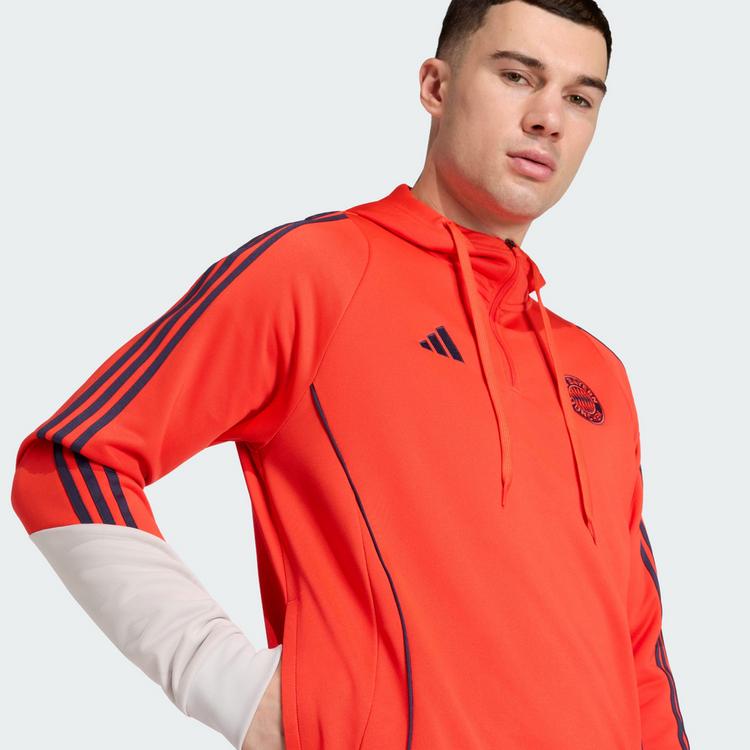 adidas adidas FC BAYERN&nbsp;25/26 SWEAT HOODIE Hoodie Herren - Hi-Res Red - 0 | SportScheck