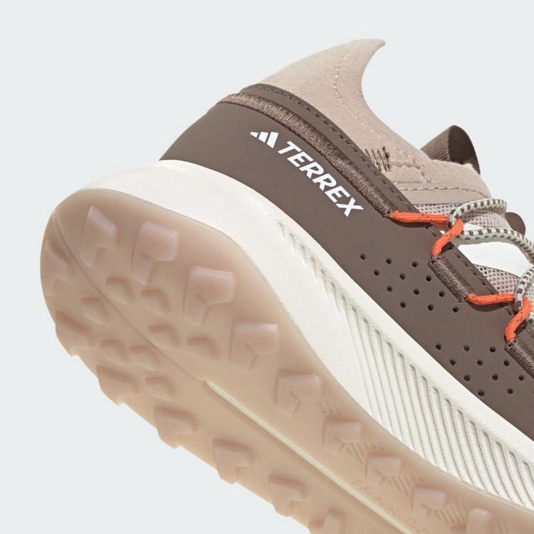 adidas adidas Terrex Voyager 21 Travel Schuh Walkingschuhe - Wonder Taupe / Off White / Earth Strata - 6 | SportScheck