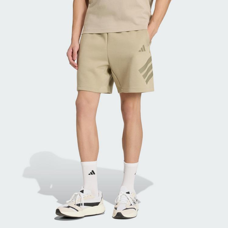 adidas adidas Future Icons 3-Streifen Shorts Shorts Herren - Wonder Cargo - 0 | SportScheck