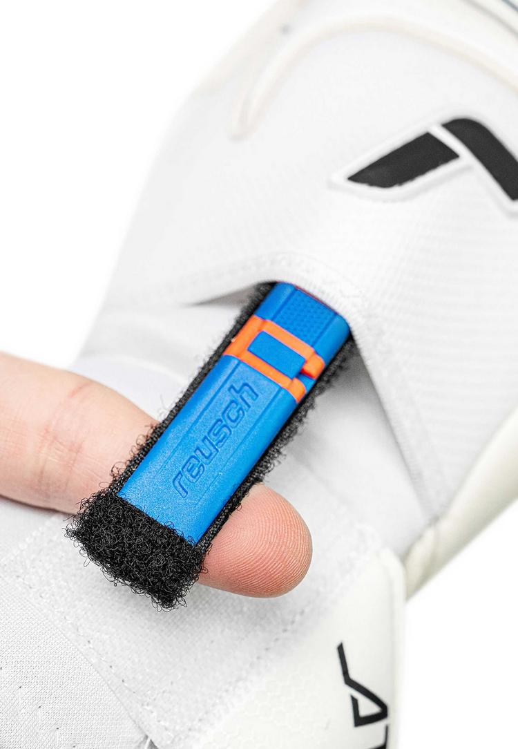 Reusch Reusch Attrakt Gold X Ortho-Tec Torwarthandschuhe - 1100 white - 3 | SportScheck