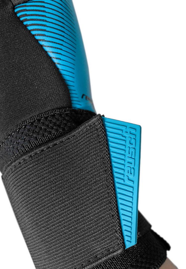 Reusch Reusch Attrakt Aqua Evolution Torwarthandschuhe - 7126 blck/shock orng/aqua blu - 5 | SportScheck