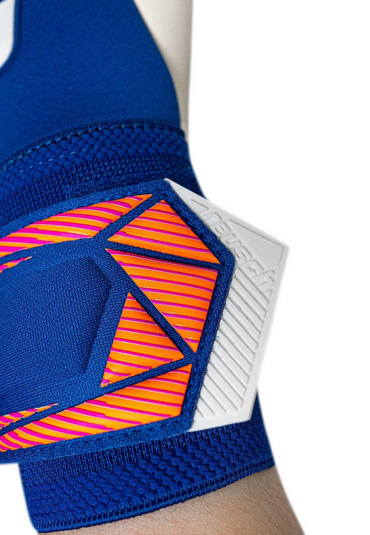 Reusch Reusch Attrakt Duo Evolution Torwarthandschuhe - 4126 sharp blu/wht/shock orng - 2 | SportScheck