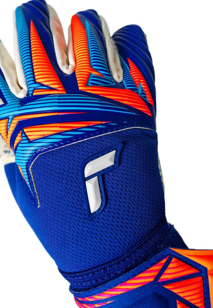 Reusch Reusch Attrakt Fusion Guardian Junior Torwarthandschuhe - 4126 sharp blu/wht/shock orng - 4 | SportScheck