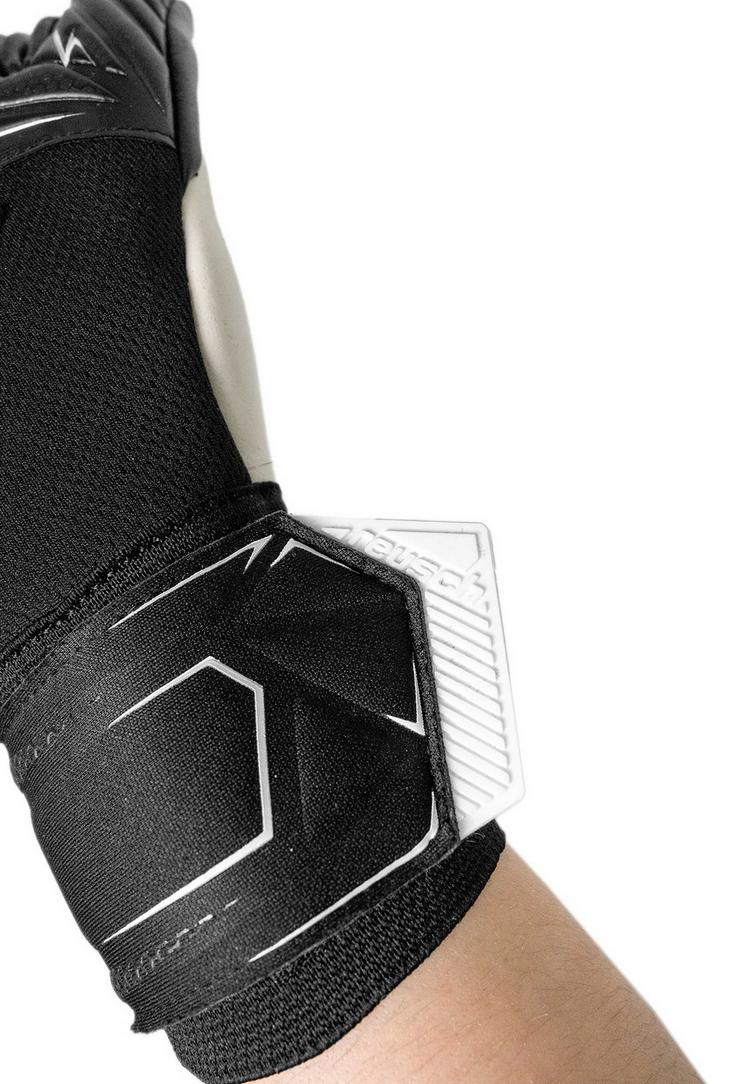 Reusch Reusch Attrakt Gold X NC Torwarthandschuhe - 7701 black/white - 5 | SportScheck