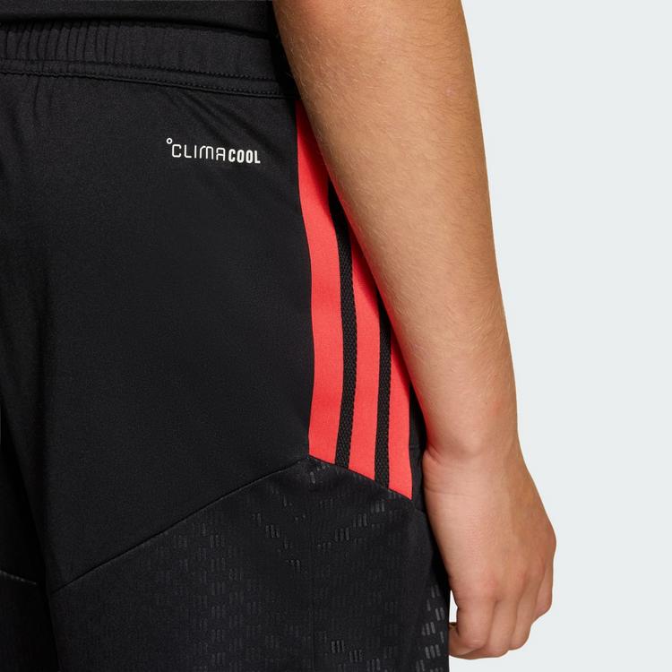 adidas adidas Tiro 26 Competition Kids Trainingsshorts Fu&szlig;ballshorts Kinder - Black / Semi Lucid Red - 1 | SportScheck