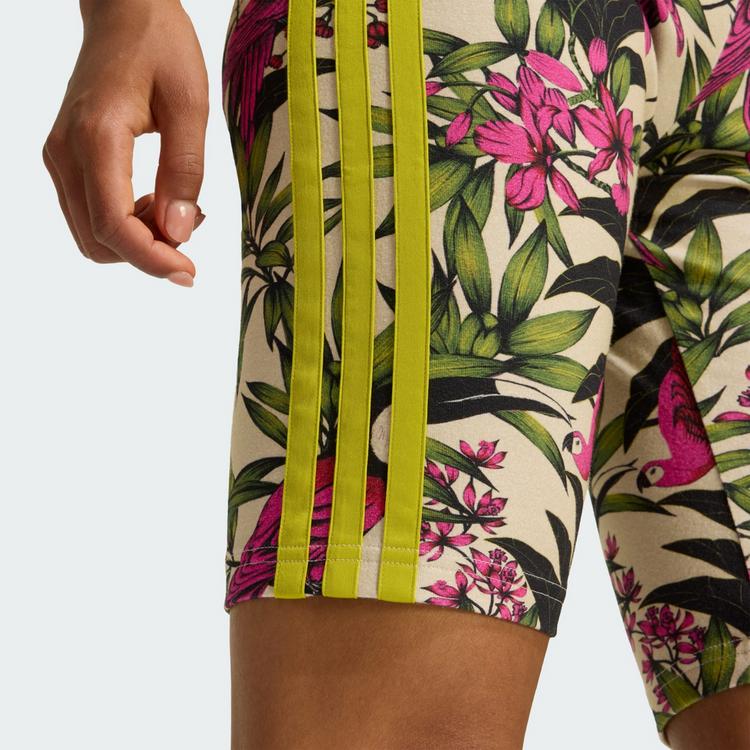 adidas adidas ADIDAS x FARM RIO BIKE SHORTS Funktionsshorts Damen - Crystal Linen / Semi Lucid Fuchsia / Green - 1 | SportScheck