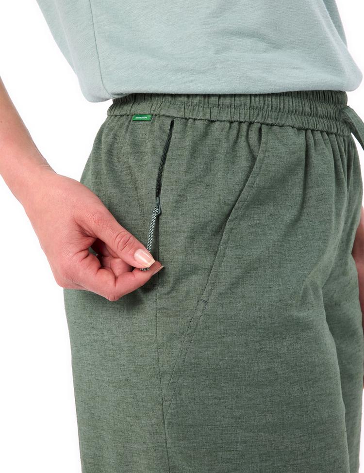 VAUDE VAUDE Women's Redmont Shorts IV Funktionshose Damen - agave - 0 | SportScheck