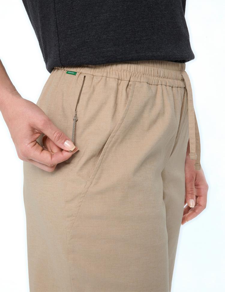 VAUDE VAUDE Women's Redmont Shorts IV Funktionshose Damen - linen - 1 | SportScheck