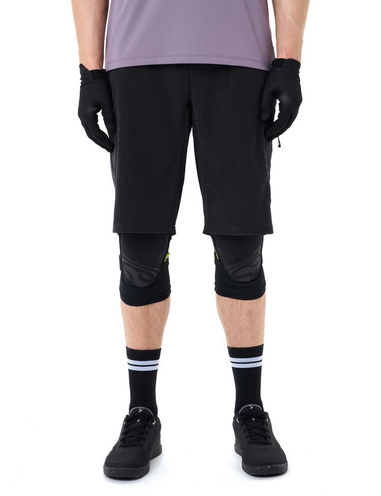 VAUDE VAUDE Men's Loamer Base Cord Shorts Fahrradhose Herren - black - 2 | SportScheck