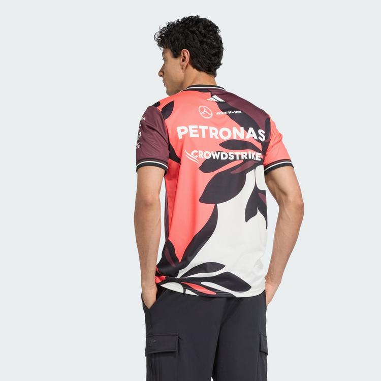 adidas adidas Mercedes - AMG Petronas Formula One Funktionstop Herren - Aurora Ruby / Turbo / Off White - 1 | SportScheck