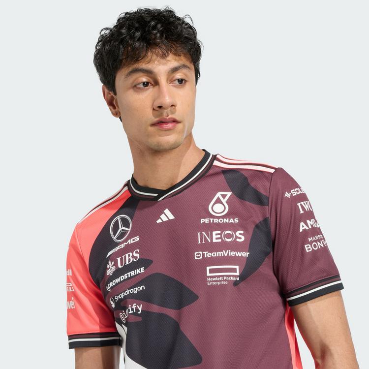 adidas adidas Mercedes - AMG Petronas Formula One Funktionstop Herren - Aurora Ruby / Turbo / Off White - 0 | SportScheck