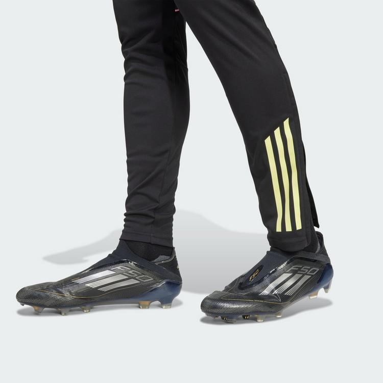 adidas adidas Juventus Turin Tiro 25 Competition Trainingshose Herren - Black - 1 | SportScheck