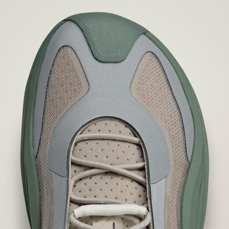 adidas adidas adidas by Stella McCartney Sportswear Fitnessschuhe Damen - Stone Green / Cloud White / Reflective Silver - 7 | SportScheck