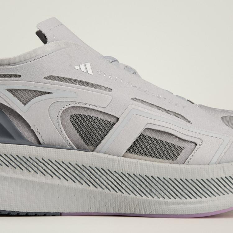 adidas adidas adidas by Stella McCartney Ultraboost 5 Laufschuhe Damen - Light Solid Grey / Silver Metallic / Onix - 6 | SportScheck