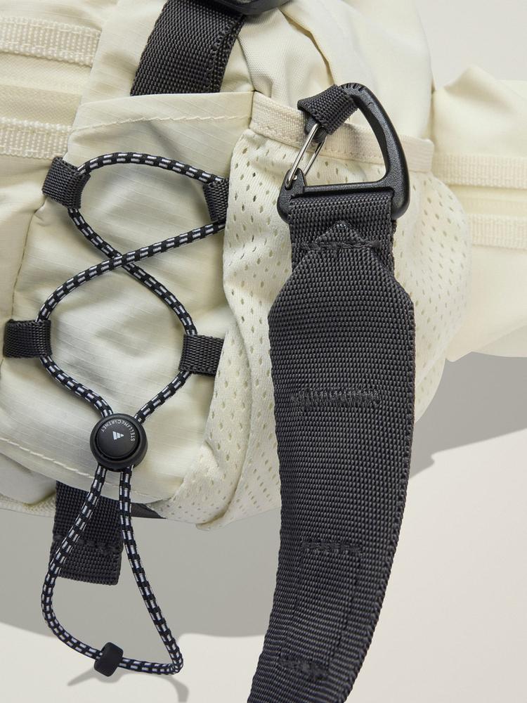 adidas adidas adidas by Stella McCartney Multisport Bauchtasche Damen - Almond Milk-Smc / Utility Black - 2 | SportScheck