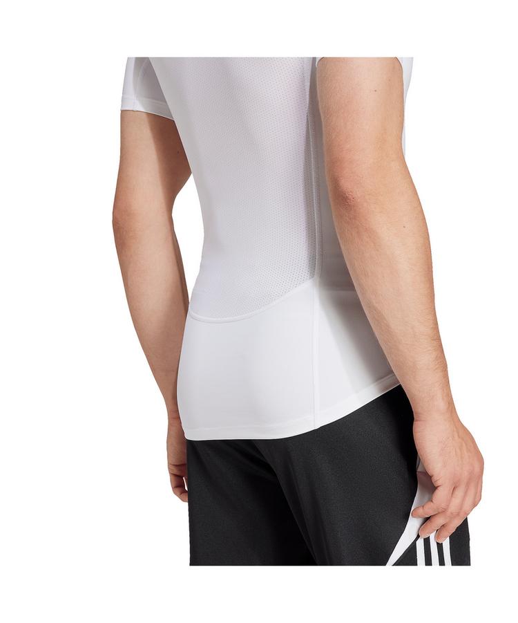 adidas adidas Techfit Longsleeve Wei&szlig; Funktionsshirt Herren - weiss - 1 | SportScheck