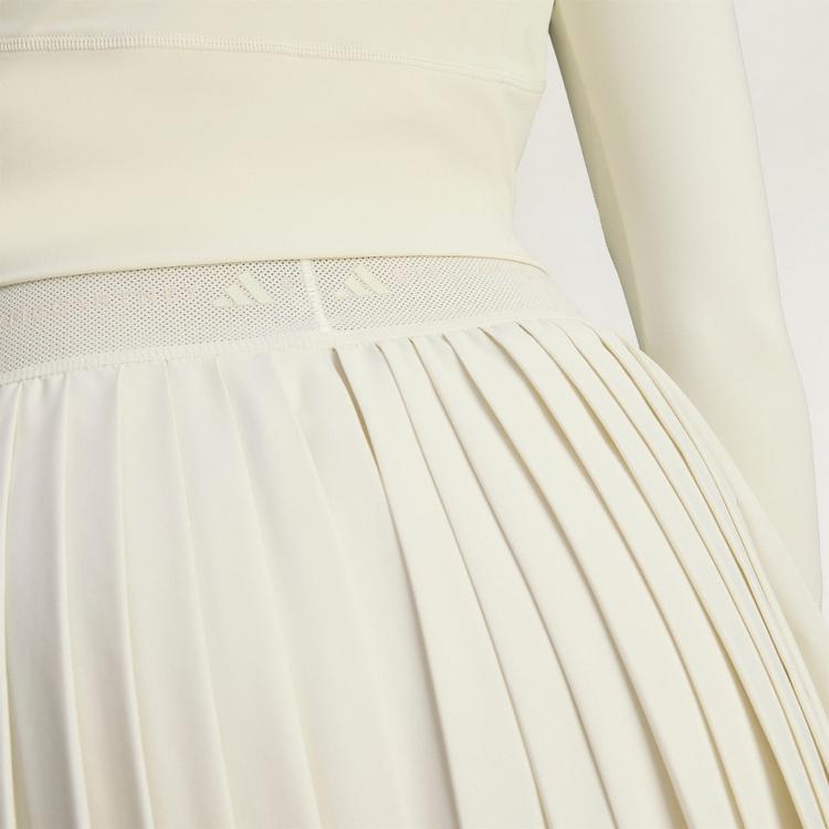 adidas adidas Funktionsshorts Damen - Almond Milk-Smc - 1 | SportScheck