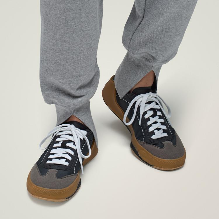 adidas adidas adidas by Stella McCartney Court Boost Fitnessschuhe Damen - Cloud White / Gum / Core Black - 0 | SportScheck