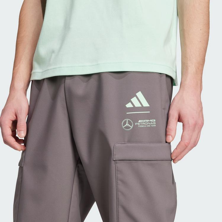 adidas adidas MERCEDES - AMG PETRONAS FORMULA ONE Fahrradhose Herren - Grey Strata / Frozen Green - 1 | SportScheck
