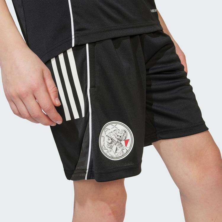adidas adidas Ajax Tiro 25 Competition Kids Funktionsshorts Kinder - Black / White / Bold Red - 1 | SportScheck