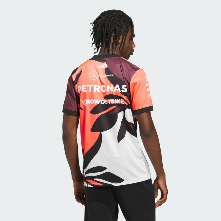 adidas adidas Mercedes - AMG Petronas Formula One Funktionstop Herren - Aurora Ruby / Turbo / Off White - 1 | SportScheck