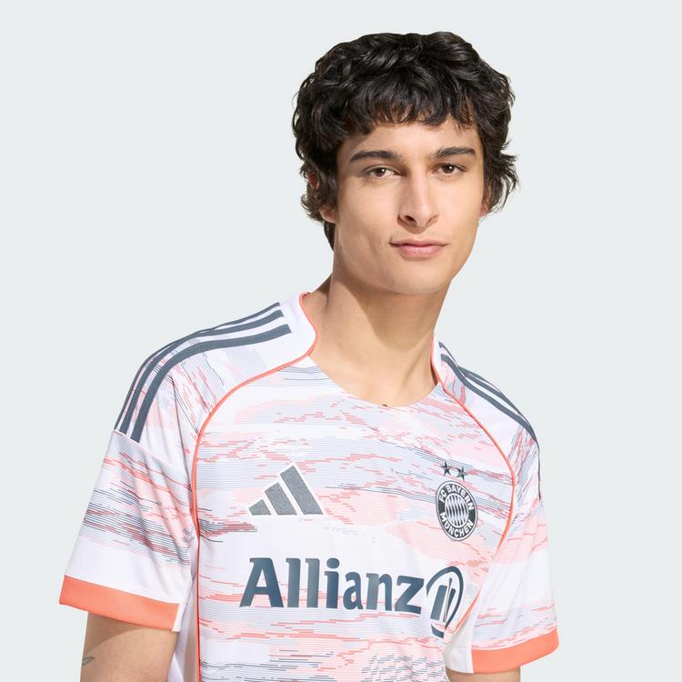 adidas adidas FC Bayern M&uuml;nchen 25/26 Frauenteam Teamtrikot Herren - White - 1 | SportScheck