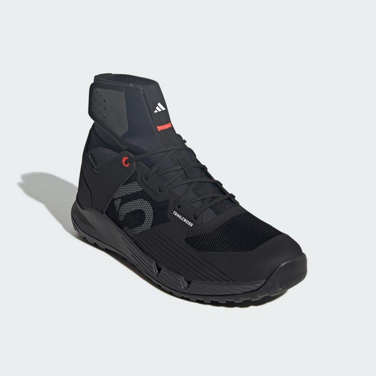 adidas adidas Five Ten Trailcross GORE-TEX Fahrradschuhe - Core Black / Grey Three / Solar Red - 3 | SportScheck
