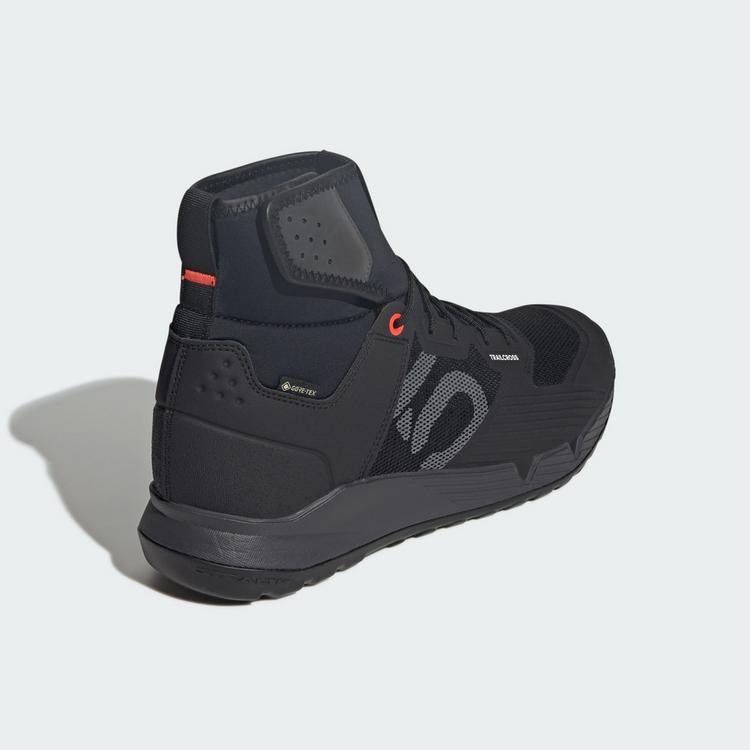 adidas adidas Five Ten Trailcross GORE-TEX Fahrradschuhe - Core Black / Grey Three / Solar Red - 4 | SportScheck