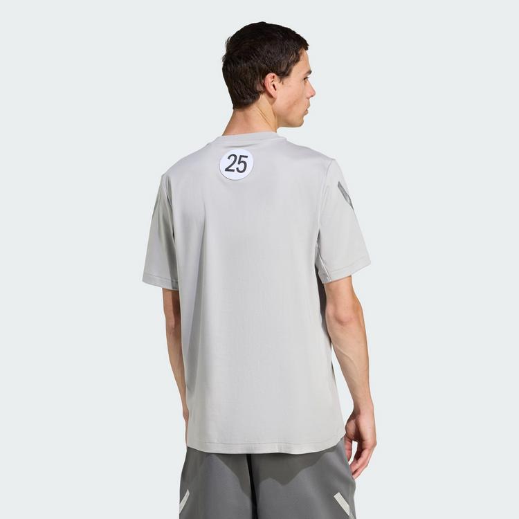 adidas adidas Mercedes - AMG Petronas F1 Team Silver Funktionstop Herren - Grey Two - 1 | SportScheck