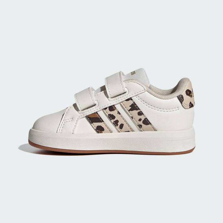 adidas adidas GRAND COURT&nbsp;3.0 SCHUH F&Uuml;R BABYS UND Sneaker Kinder - Core White / Crystal Linen / Aurora Coffee - 5 | SportScheck