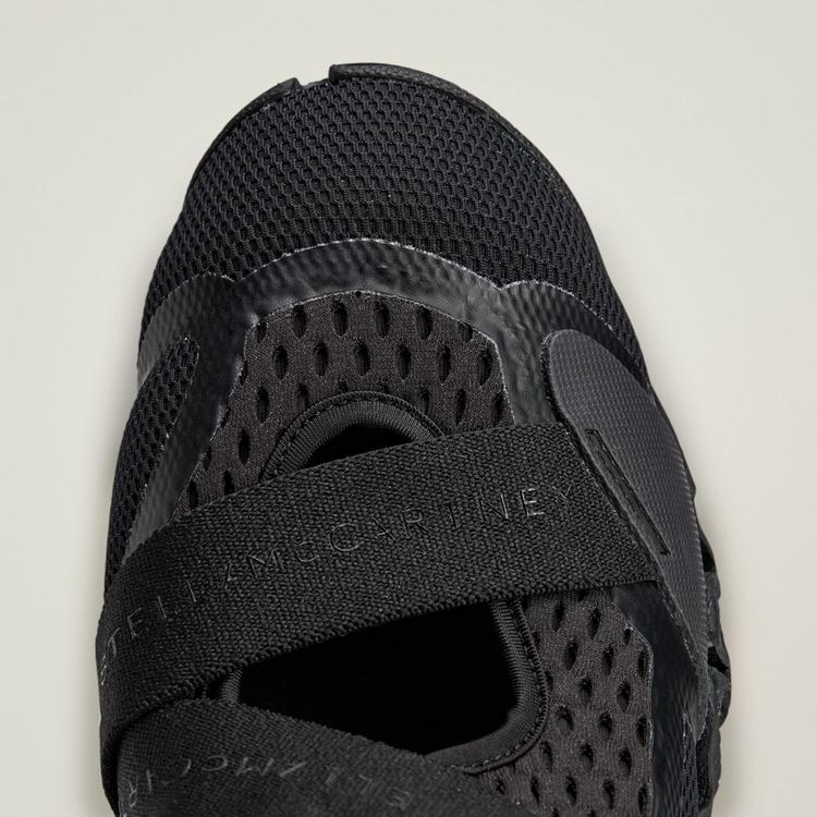 adidas adidas adidas by Stella McCartney Sportswear X Fitnessschuhe Damen - Core Black / Ecoblack / Chalky Brown - 7 | SportScheck