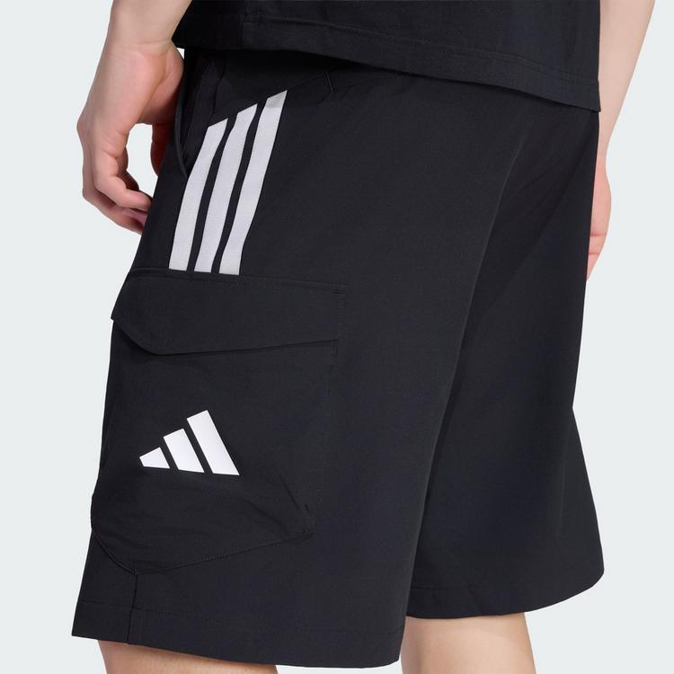 adidas adidas MERCEDES &ndash; AMG PETRONAS FORMULA 1 TEAM Fahrradshorts Herren - Black / Grey Two - 1 | SportScheck