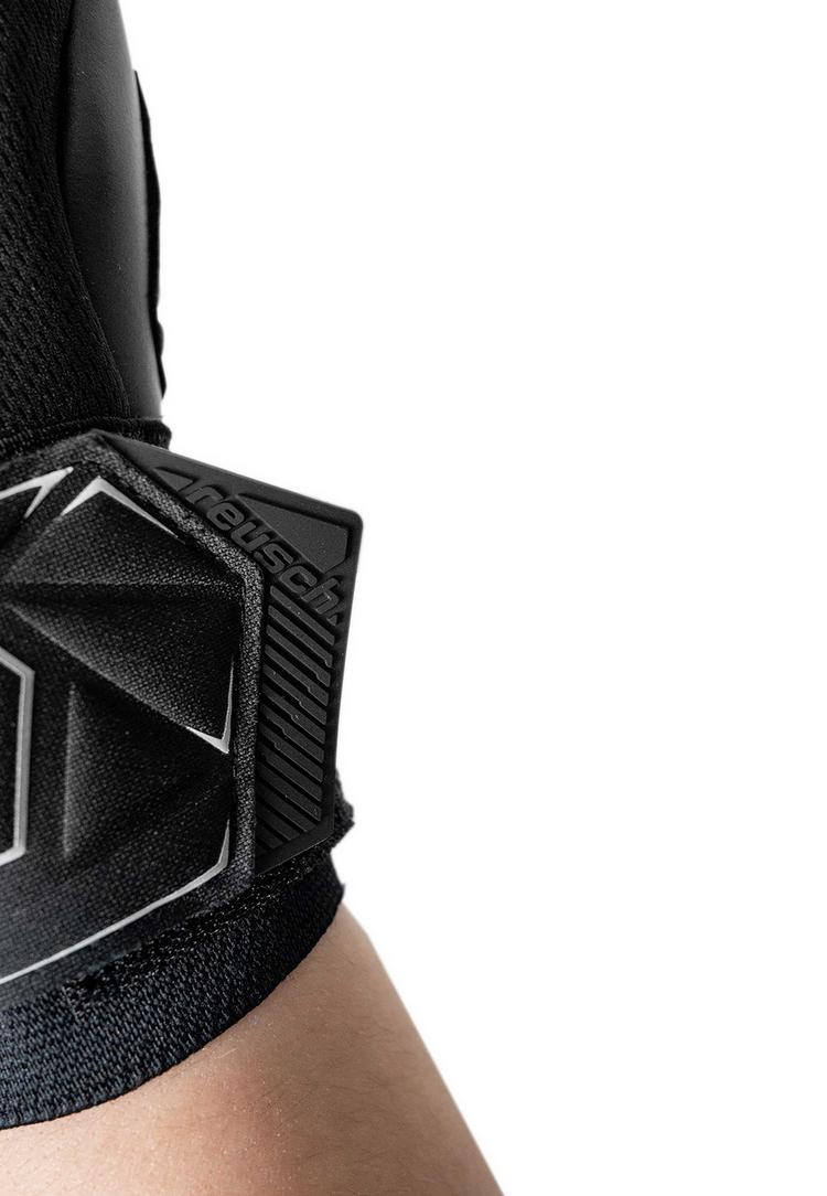 Reusch Reusch Attrakt Freegel Infinity Finger Support Torwarthandschuhe - 7700 black - 3 | SportScheck