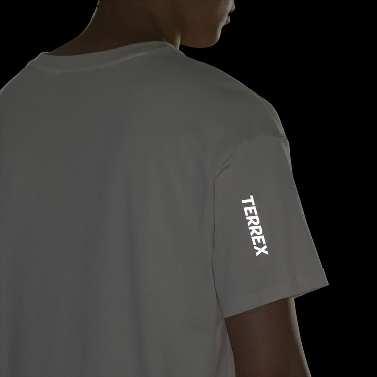 adidas adidas Multi Grafik T-Shirt Funktionsshirt Herren - Wonder White - 1 | SportScheck