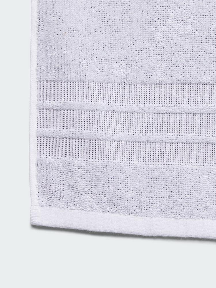 adidas adidas PERFORMANCE HANDTUCH KLEIN Duschtuch - White / Black - 1 | SportScheck