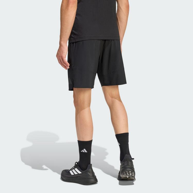 adidas adidas TIRO TRAVEL WOVEN SHORTS Fu&szlig;ballshorts Herren - Black / Black - 1 | SportScheck