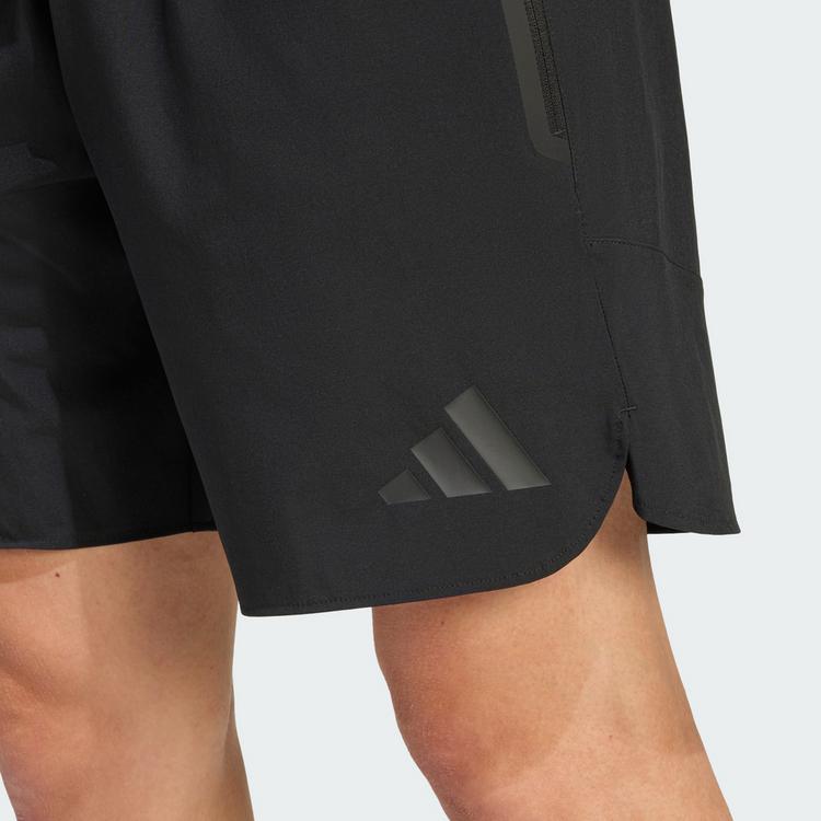 adidas adidas TIRO TRAVEL WOVEN SHORTS Fu&szlig;ballshorts Herren - Black / Black - 0 | SportScheck