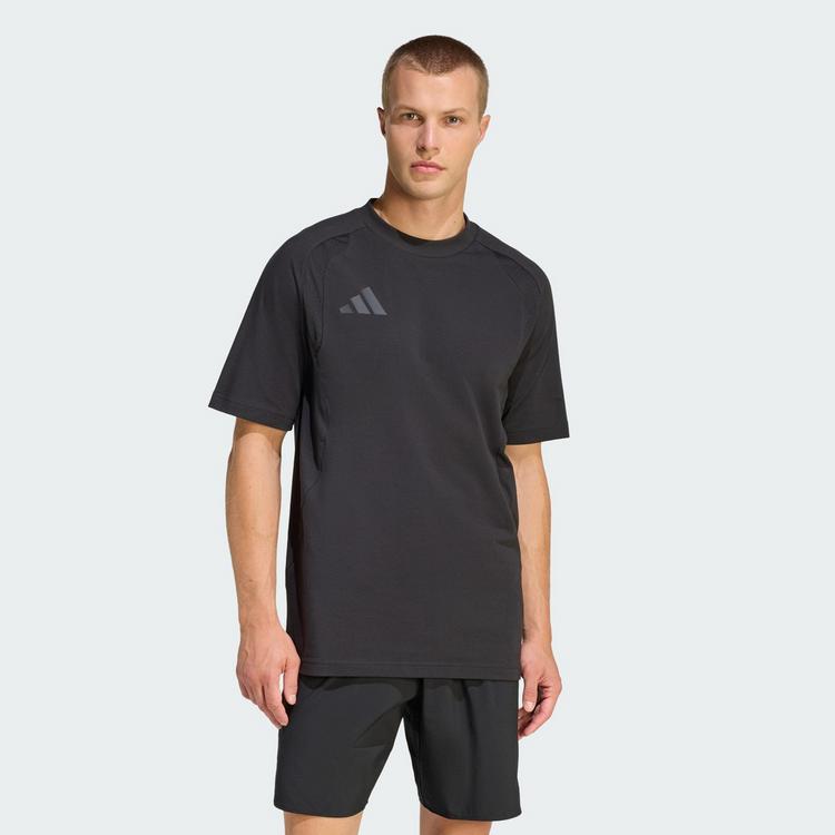 adidas adidas Tiro Travel T-Shirt Funktionsshirt Herren - Black / Black - 0 | SportScheck