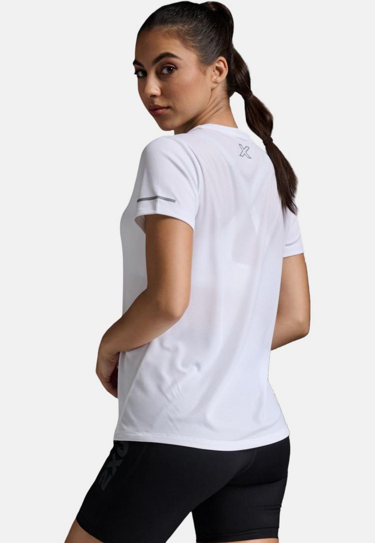 2XU 2XU Aero Funktionsshirt Damen - white-silver reflective - 6 | SportScheck