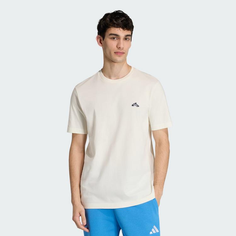 adidas adidas SUMMER&nbsp;SLIDES&nbsp;SPORT GRAFIK-T-SHIRT T-Shirt Herren - Off White - 0 | SportScheck