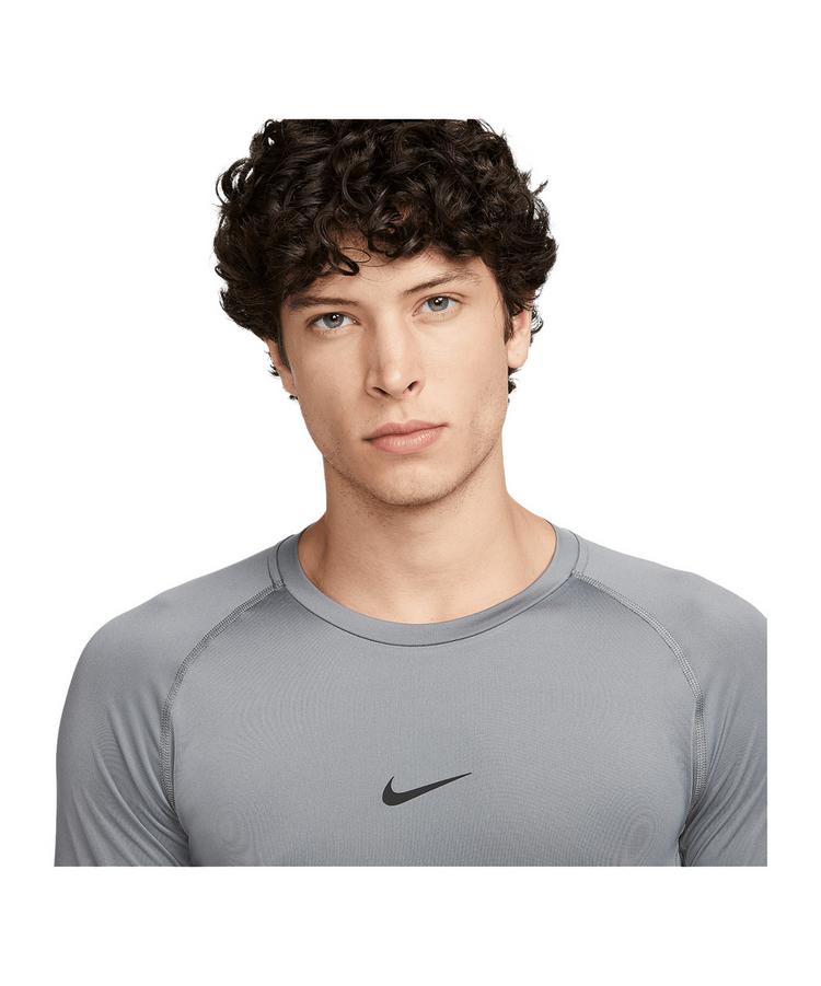 Nike Nike Pro Dri-Fit Training T-Shirt Laufshirt Herren - grauschwarz - 0 | SportScheck