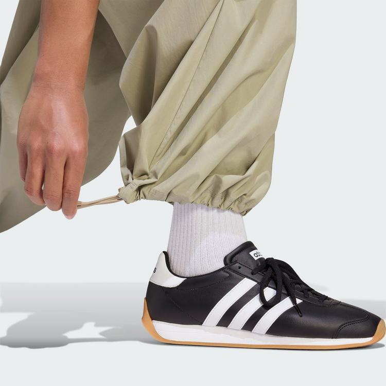 adidas adidas City Tech Woven Hose Trainingshose Herren - Wonder Cargo - 1 | SportScheck