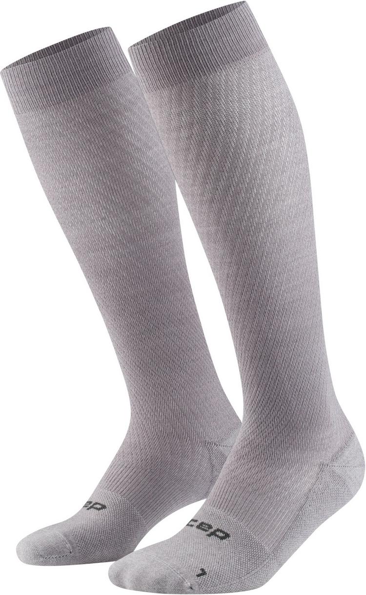 CEP CEP KNEE HIGH FLIGHT CORE Socken Herren - light grey - 0 | SportScheck