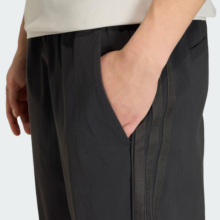 adidas adidas AUDI REVOLUT F1 TEAM ENGINEERS & Fahrradhose Damen - Black - 1 | SportScheck