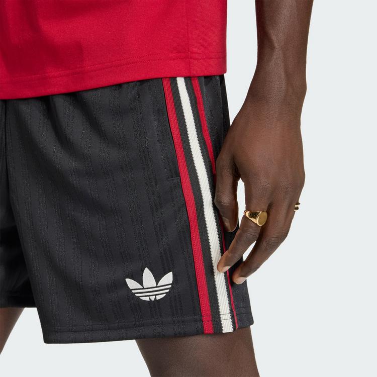 adidas adidas Manchester United Originals Shorts Fu&szlig;ballshorts Herren - Black - 1 | SportScheck