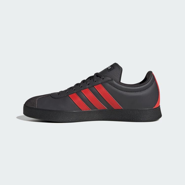 adidas adidas VL COURT AUDI REVOLUT F1 TEAM SCHUH Fahrradschuhe - Utility Black / Hi-Res Red / Chalk Pearl - 5 | SportScheck